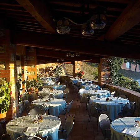 ホテル Ristorante Il Gabbiano パッシニャーノ・スル・トラジメーノ