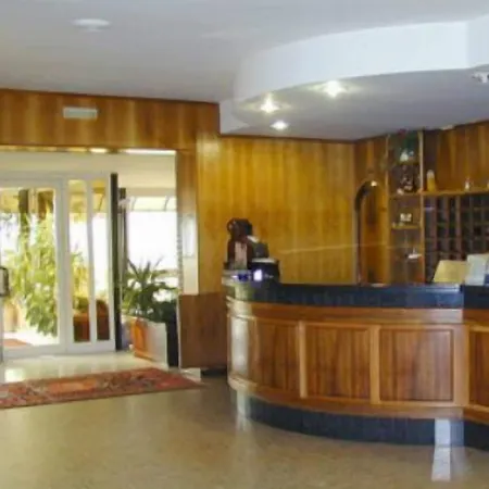 호텔 Ristorante Il Gabbiano 파시냐노술트라시메노