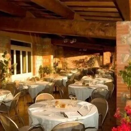 ホテル Ristorante Il Gabbiano 3*