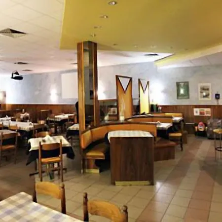 ホテル Ristorante Il Gabbiano