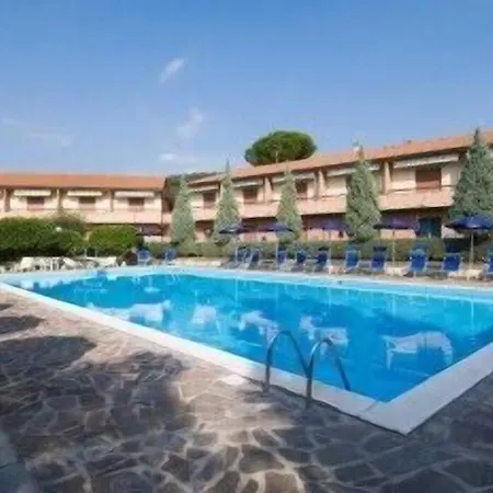 ホテル Ristorante Il Gabbiano 3*