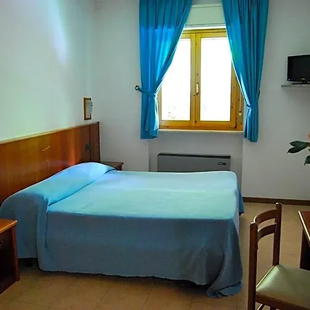 호텔 Ristorante Il Gabbiano 3*